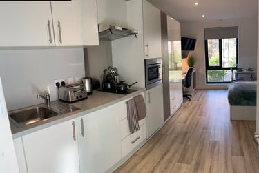 1 bed studio, Blandford Square, Newcastle Upon Tyne, Newcastle, NE14HZ - Image 1